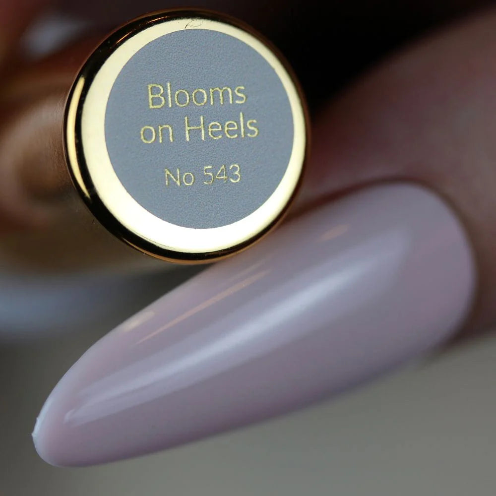 Esmalte semipermanente Blooms On Heels Nº543-6ml
