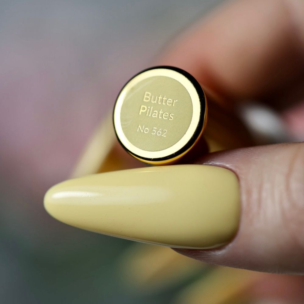 Esmalte semipermanente Butter Pilates nº562-6ml
