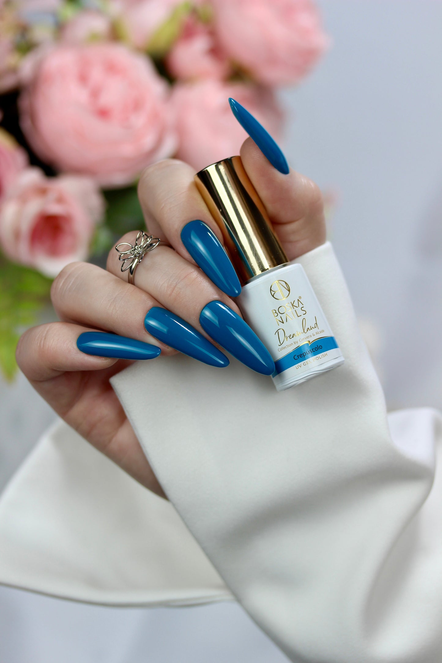 Esmalte Semipermanente Crepúscolo Nº523 - 6ml