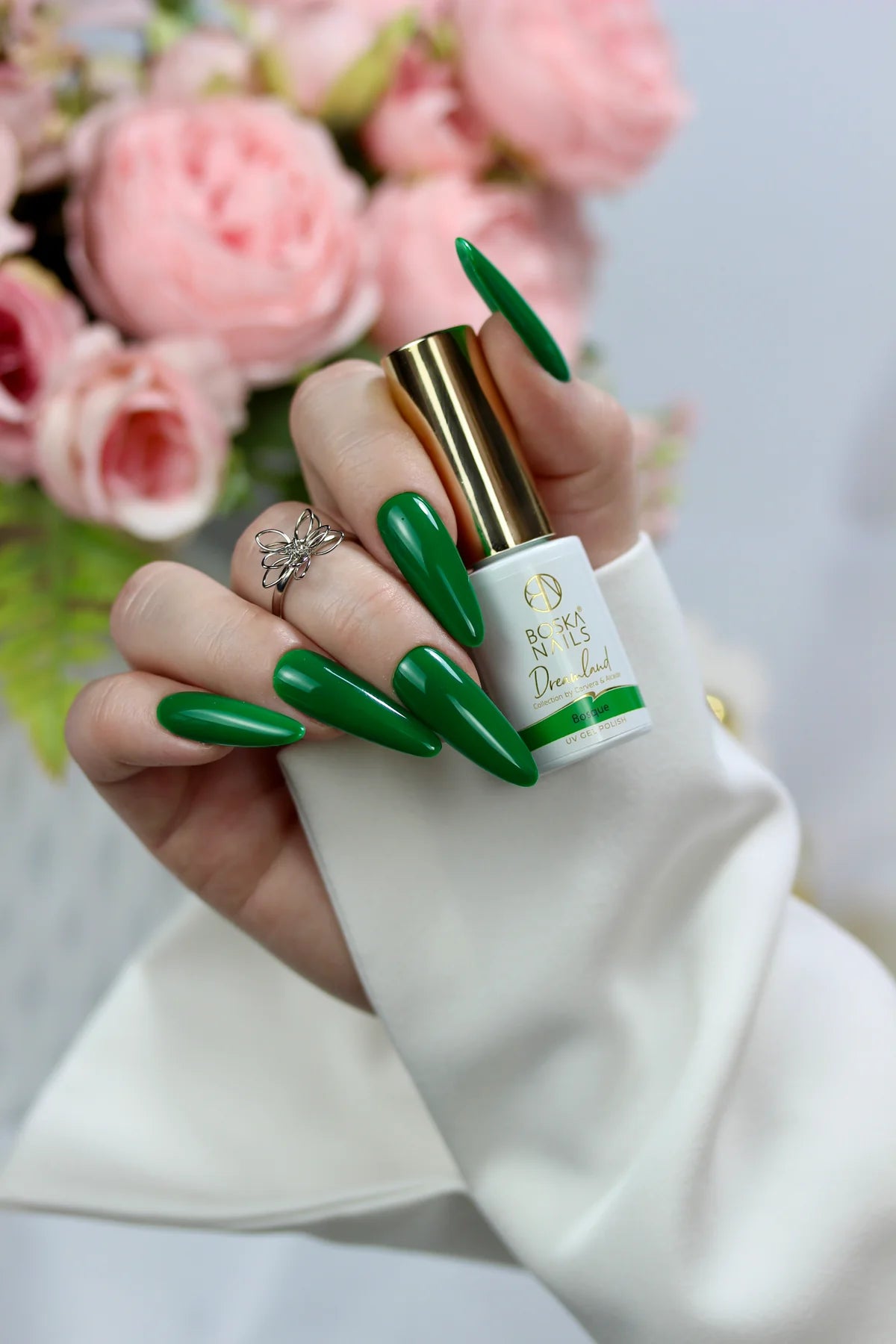 Esmalte semipermanente Bosque Nº525-6ml