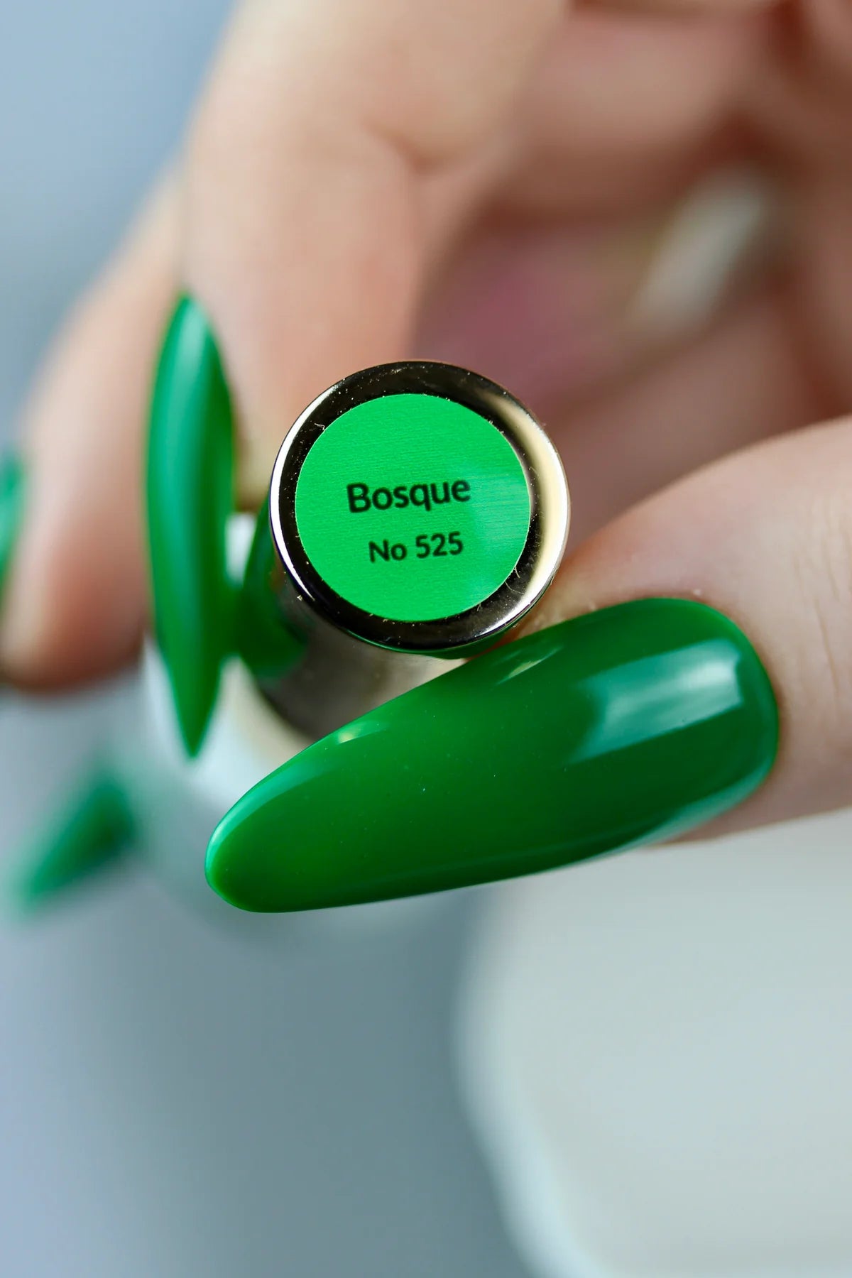 Esmalte semipermanente Bosque Nº525-6ml