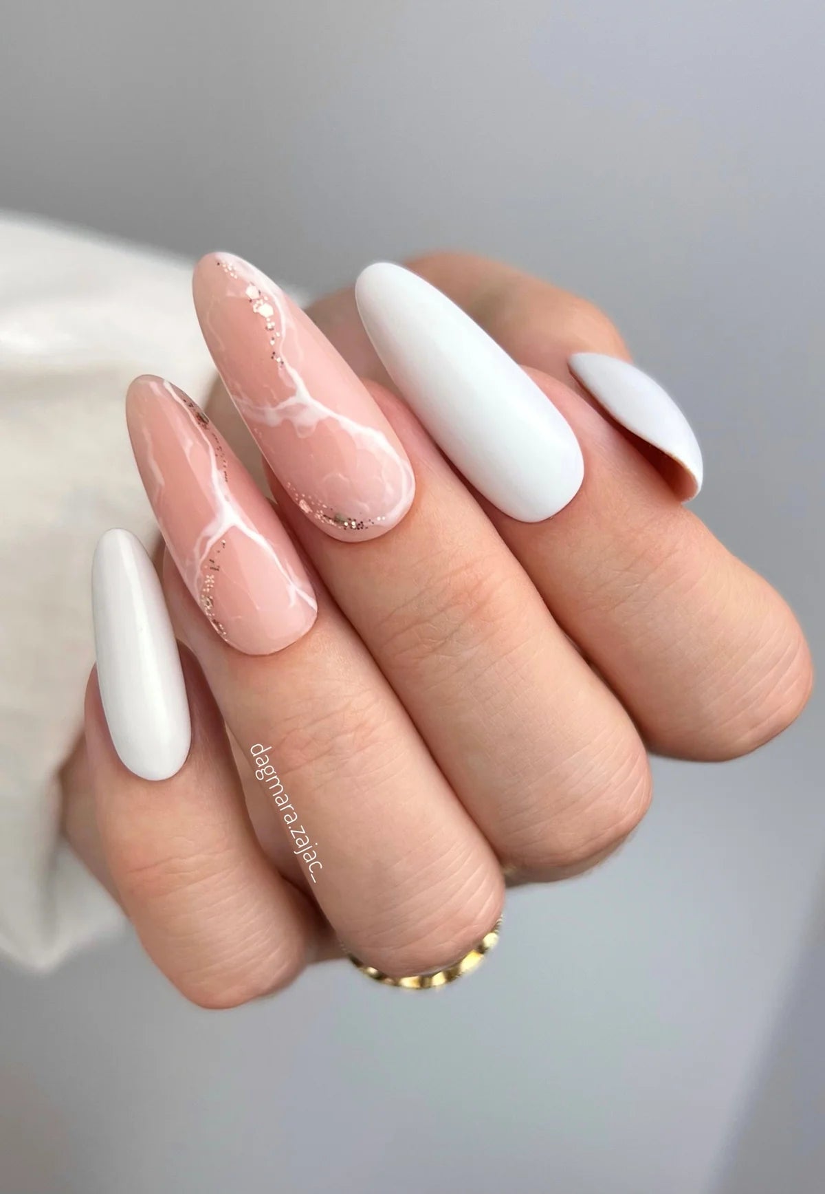 Esmalte semipermanente White Angel Nº301-6ml