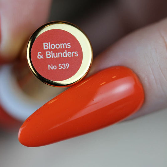 Esmalte Semipermanente Blooms & Blunders Nº539 - 6ml