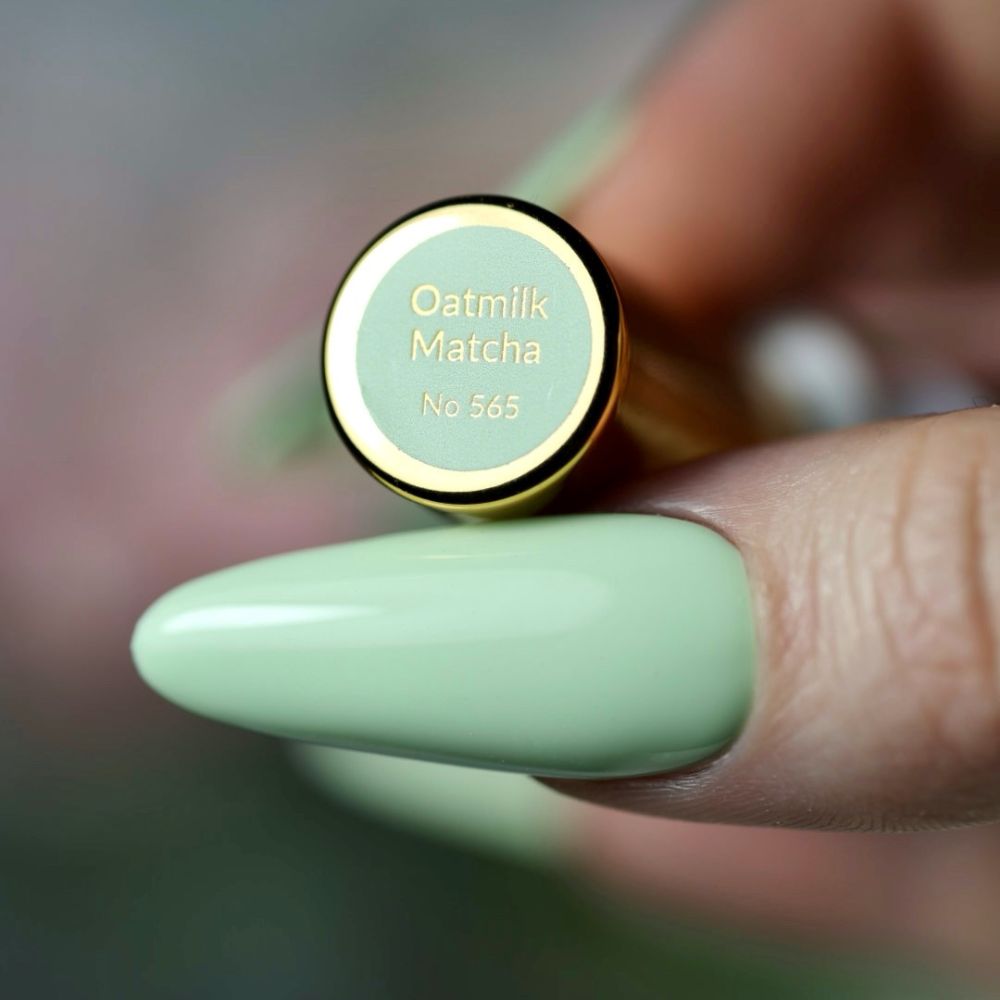 Esmalte semipermanente Oatmilk Matcha nº565-6ml
