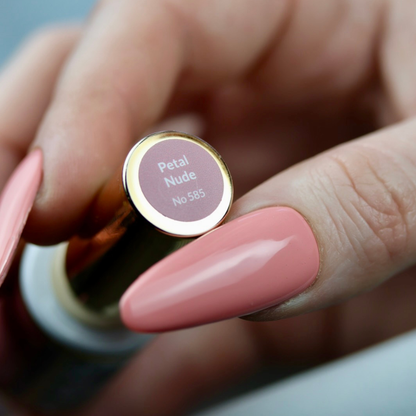 Esmalte Semipermanente Petal Nude nº585 6ml
