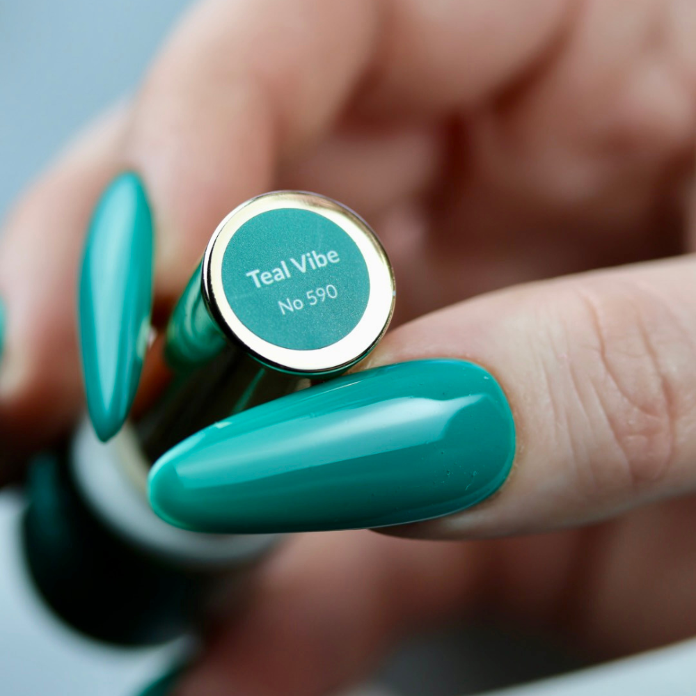 Esmalte Semipermanente Teal Vibe nº590 6ml