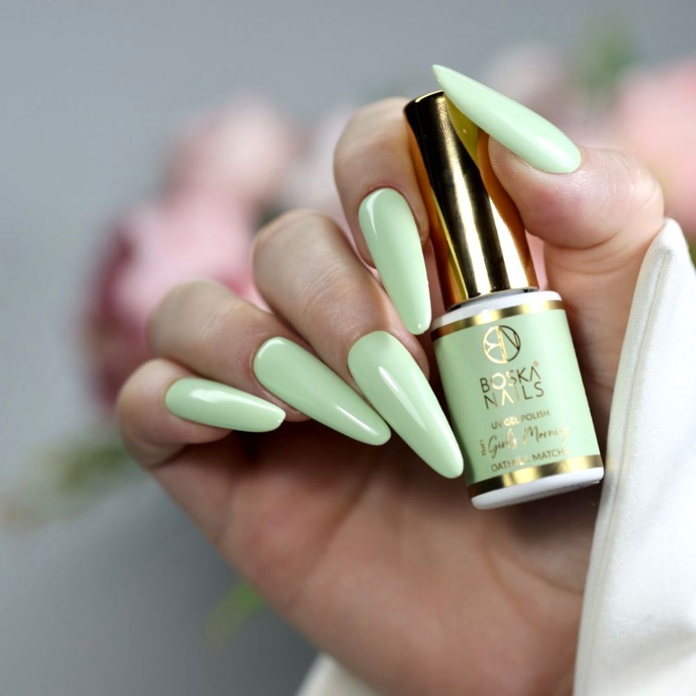 Esmalte semipermanente Oatmilk Matcha nº565-6ml