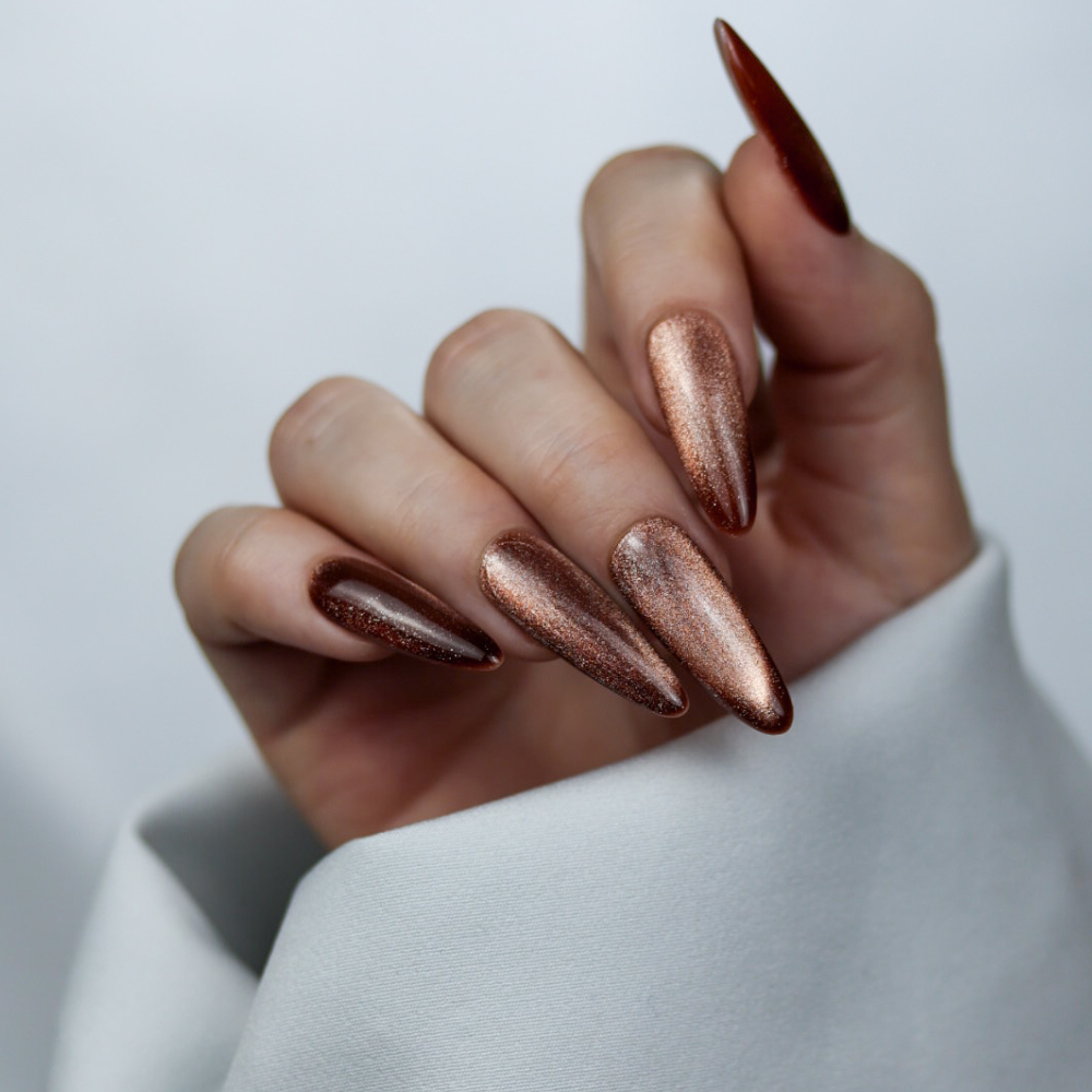 Esmalte Semipermanente Cat Eye Viral Mercury nº498 6ml