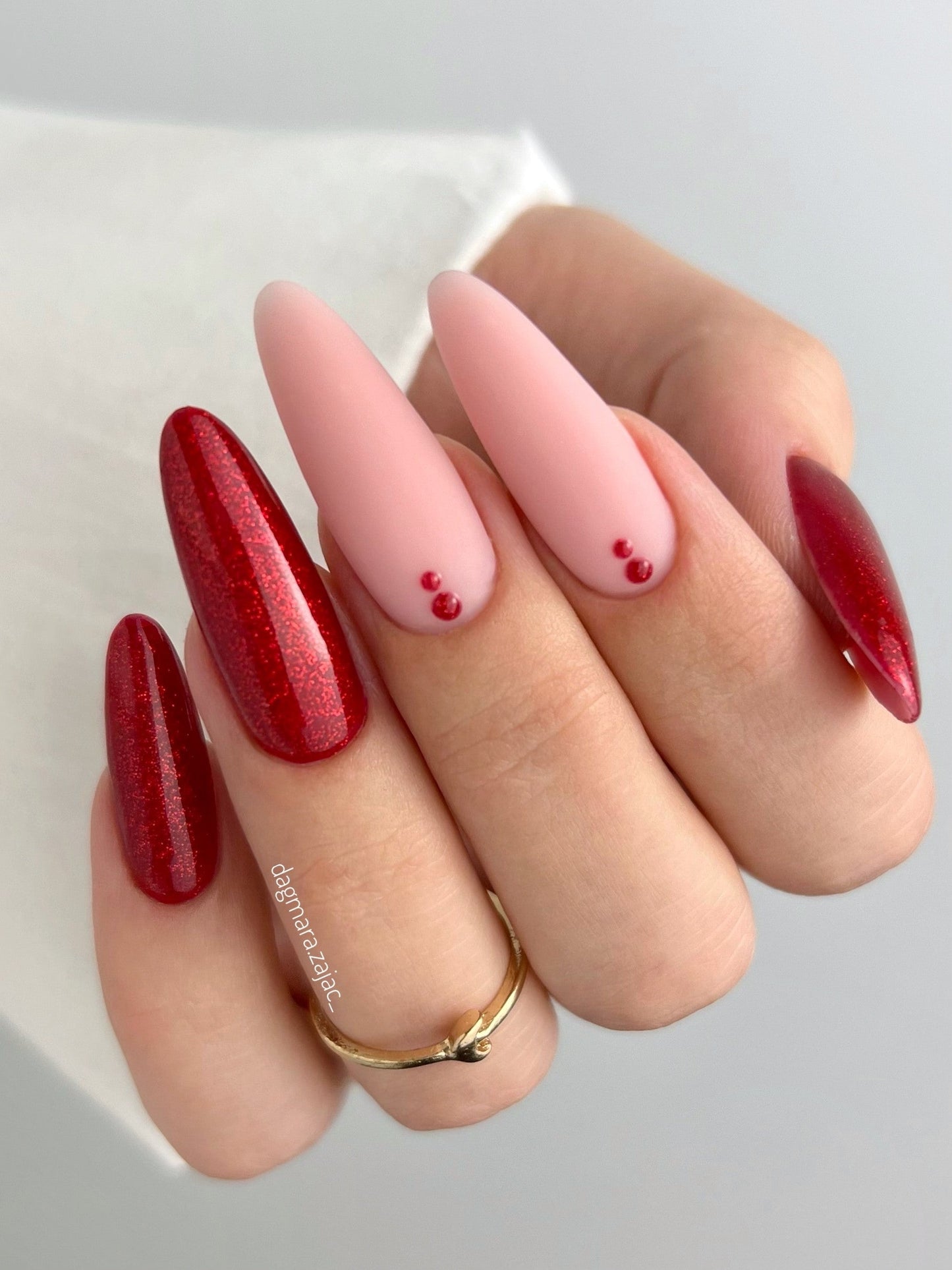 Esmalte Semipermanente Sexy Dress Nº365 - 6ml