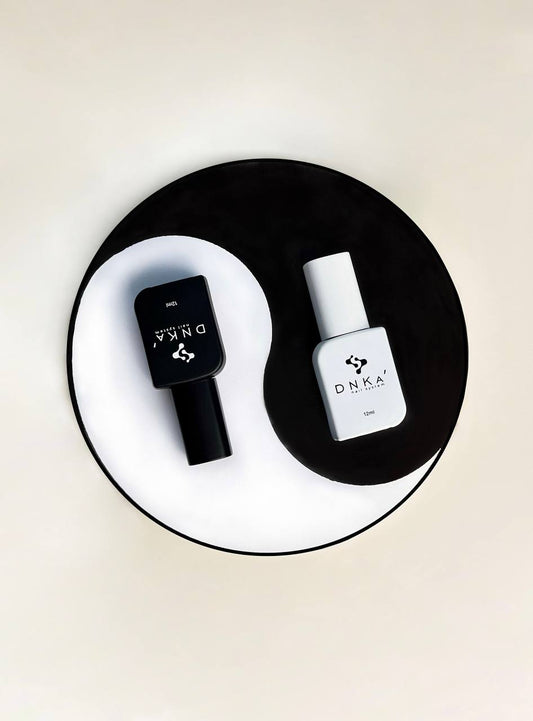 DNKa Esmalte Semipermanente Ultra Black 12ml